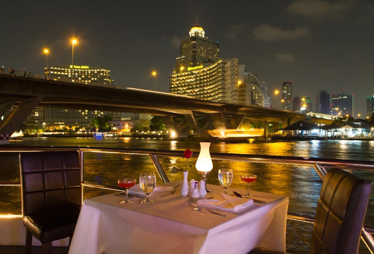 ล่องเรือยามเย็น รับประทานอาหารบุฟเฟ่ต์ @Chao Phraya Princess