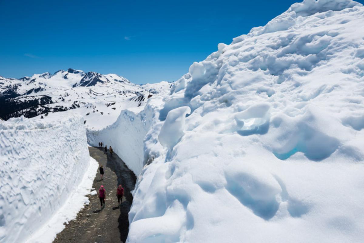 ยกเลิกโปรแกรม[ออกจาก สถานีรถไฟคานาซาว่า] เที่ยวชม 'กำแพงหิมะ' ที่มูโรโดะแห่งทาเตยามะ (แอลป์ญี่ปุ่น) เดินทาง 1 วัน ไป-กลับ！