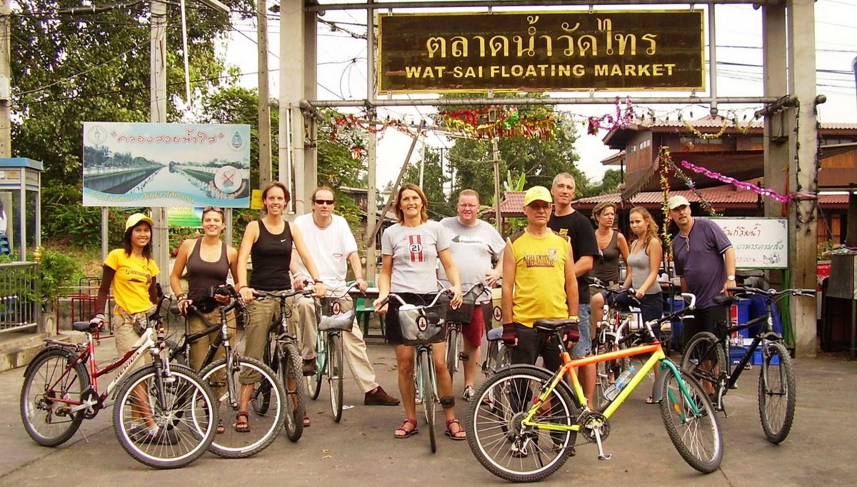ทัวร์ปั่นจักรยาน 3 ชั่วโมงเต็มในกรุงเทพฯ